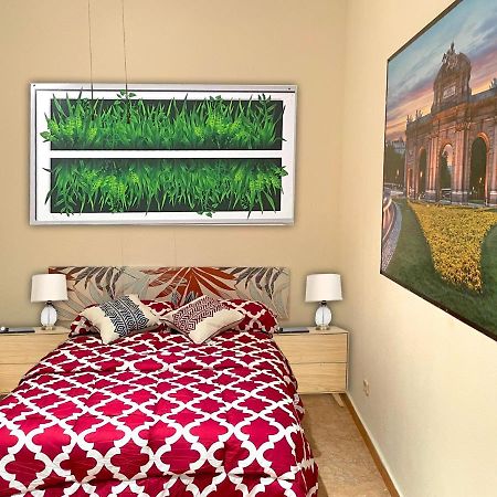 Sol Montera & Parking Tph Bed and Breakfast Μαδρίτη Εξωτερικό φωτογραφία