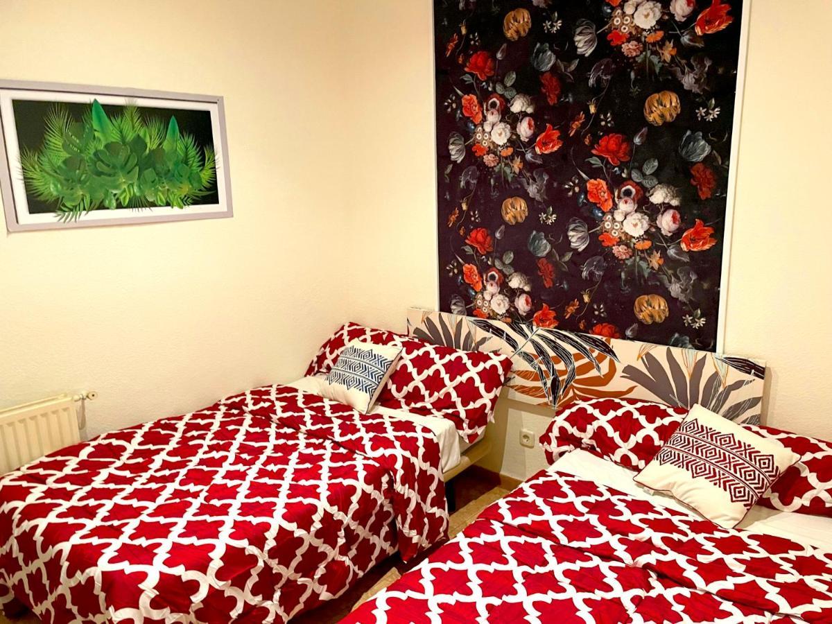 Sol Montera & Parking Tph Bed and Breakfast Μαδρίτη Εξωτερικό φωτογραφία