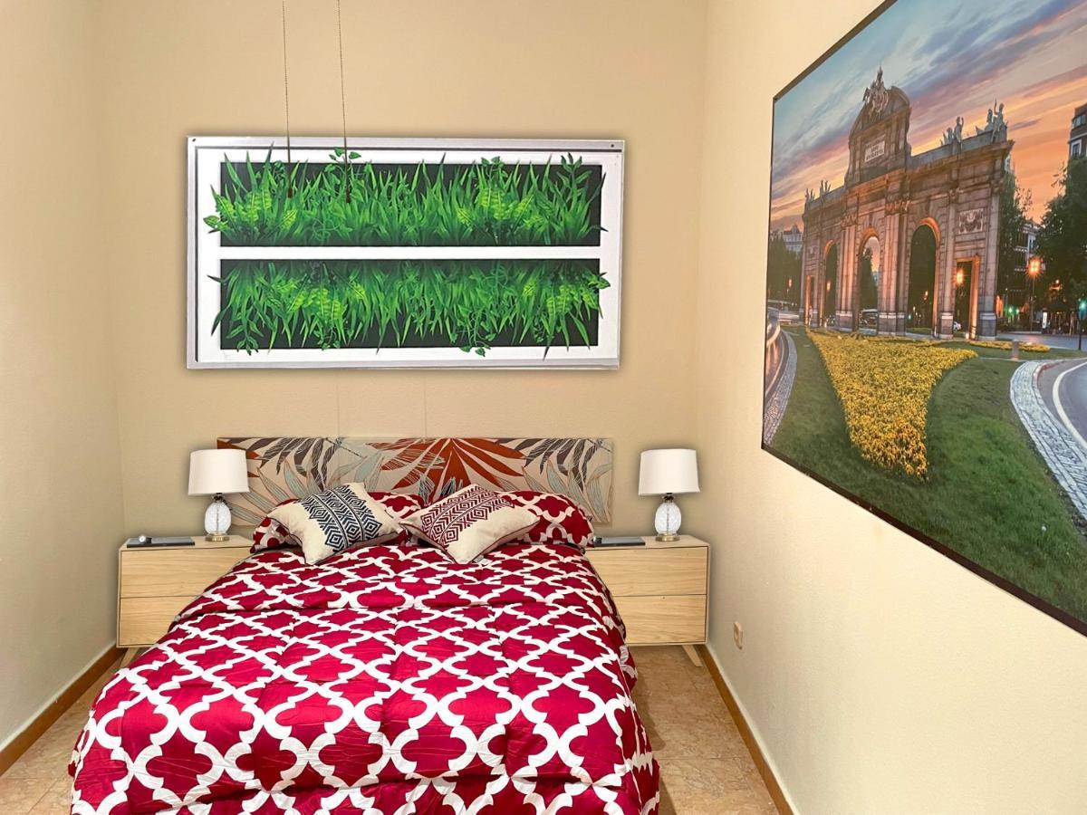 Sol Montera & Parking Tph Bed and Breakfast Μαδρίτη Εξωτερικό φωτογραφία