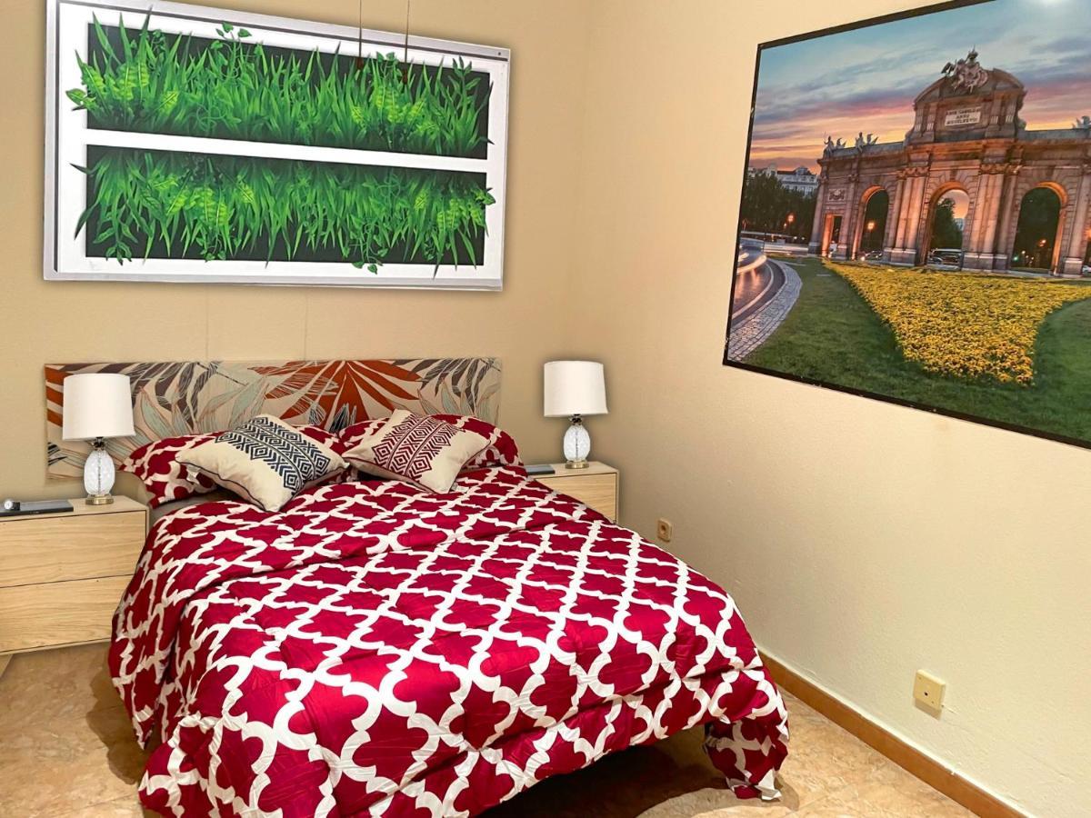 Sol Montera & Parking Tph Bed and Breakfast Μαδρίτη Εξωτερικό φωτογραφία